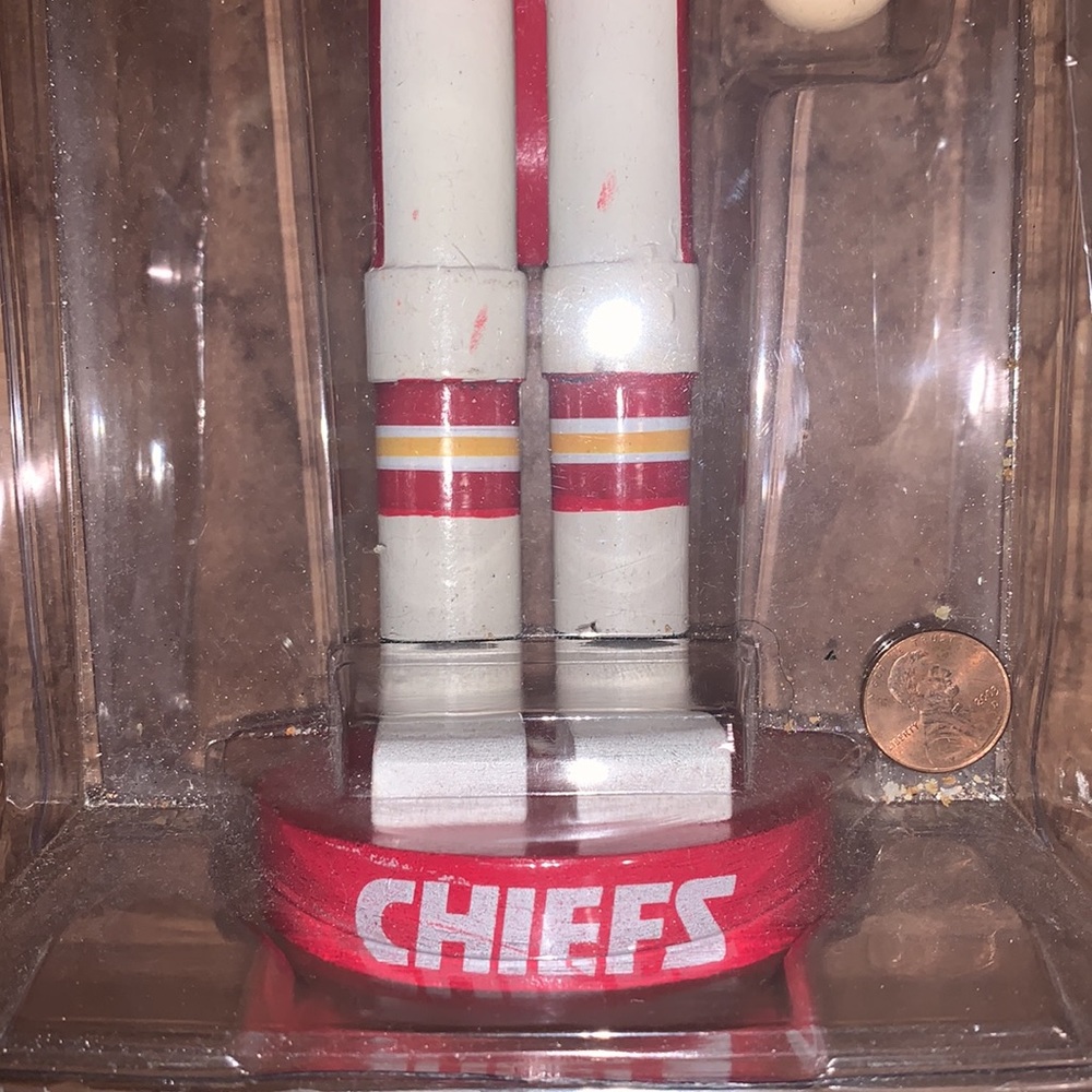 Cheifs Nutcracker - Picture 2 of 2